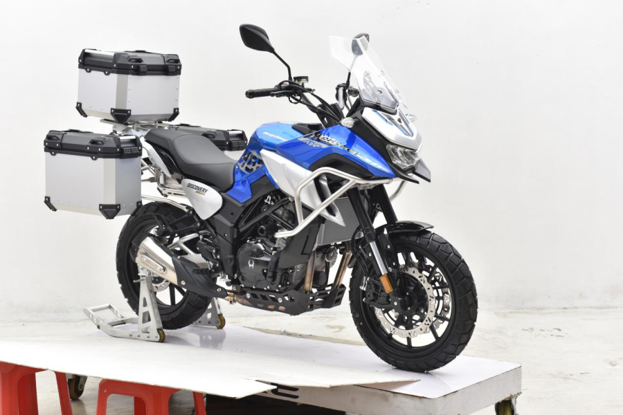 Мотоцикл Regulmoto Discovery 400сс ABS EFI